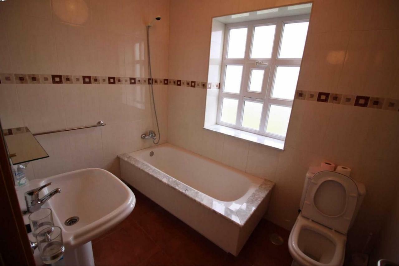 Pisos Buno Apartment Ngoại thất bức ảnh